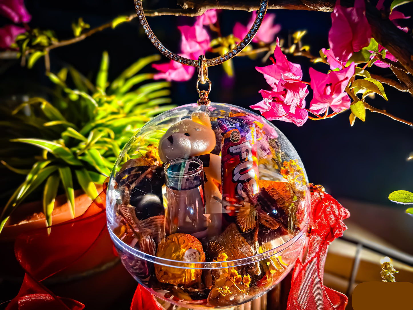 Gleaming Delights Gift Hamper