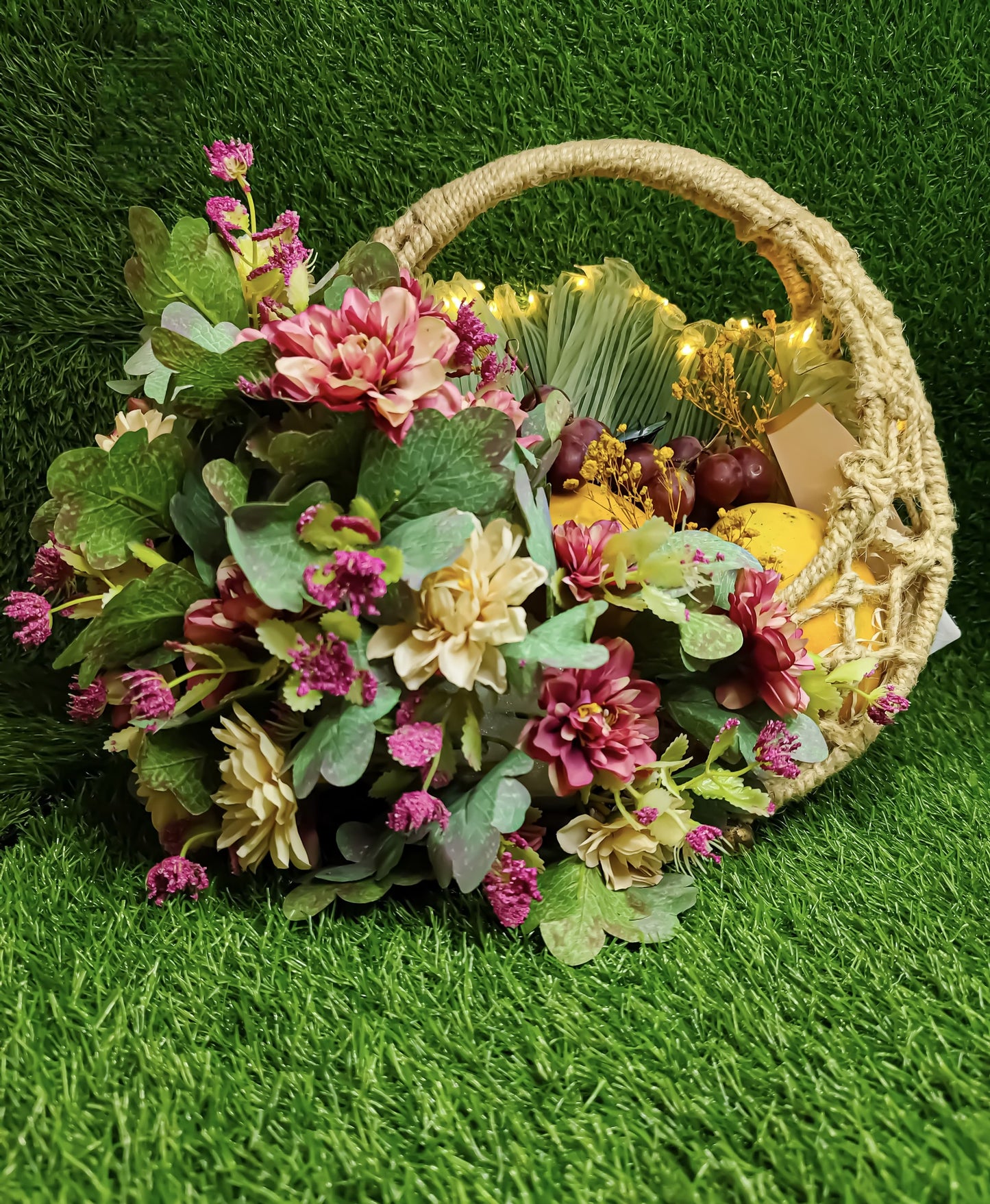 Buy Off-White Jute & Metal Gift Basket – Handmade Ceremony & Festive Basket (Fruits Not Included) - SPARSH