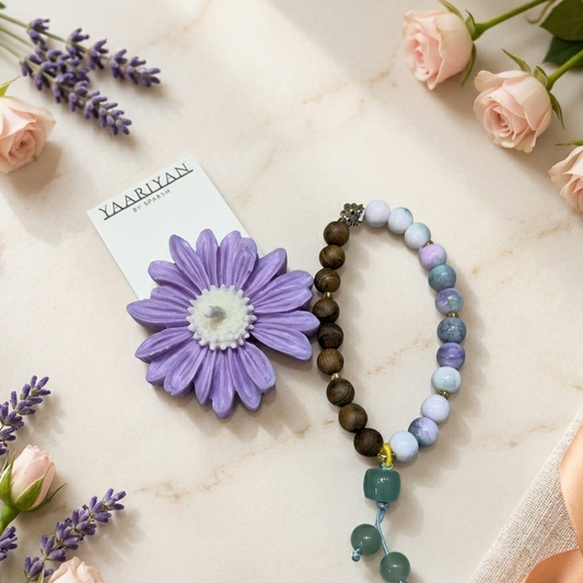 Floral Candle With Friendship Band