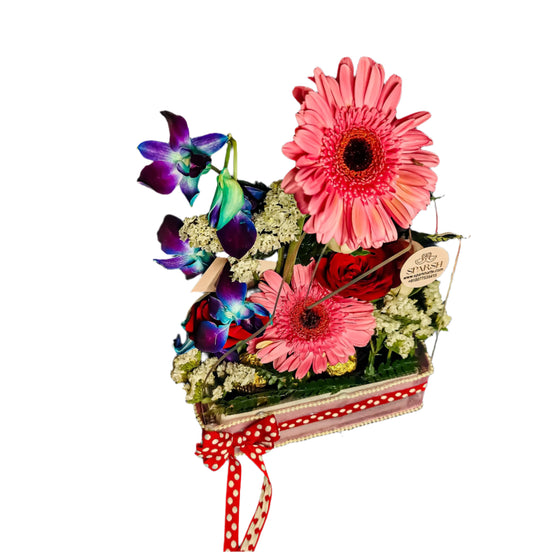 Acrylic Fresh Flower Bouquet Hamper (Delivery Avaible in Agra Only)